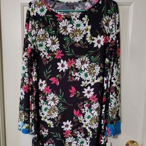 Womens top dress